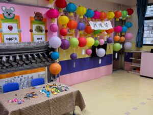 幼稚園攤位猜燈謎