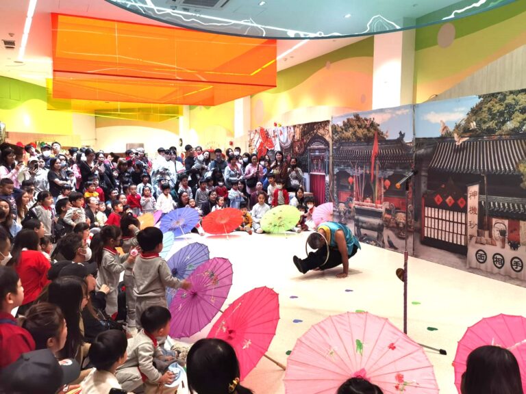 幼稚園到校表演-街頭功夫