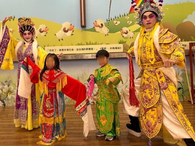 幼稚園到校表演-粵劇